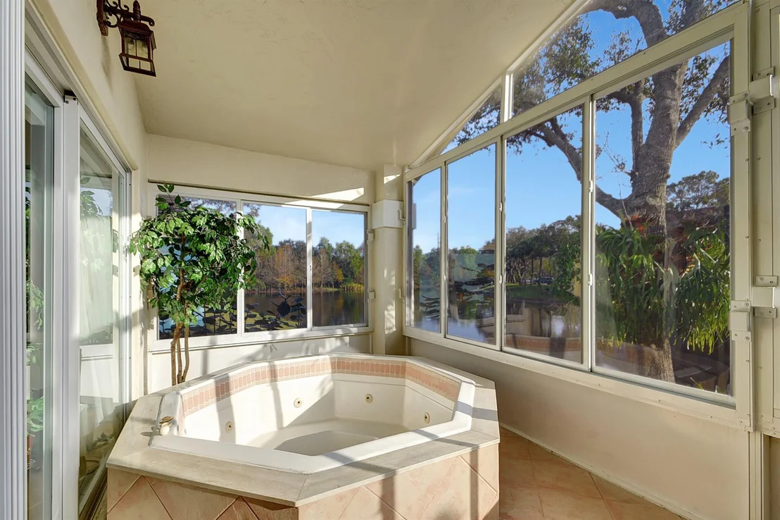Photo of 120 Harbor Lake Circle