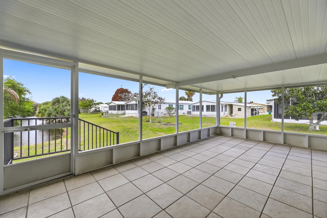 Photo of 1187 BAREFOOT Circle