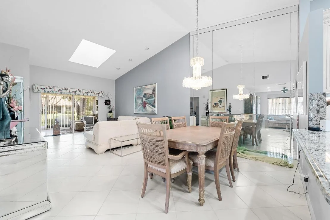 Photo of 6339 Mill Pointe Circle