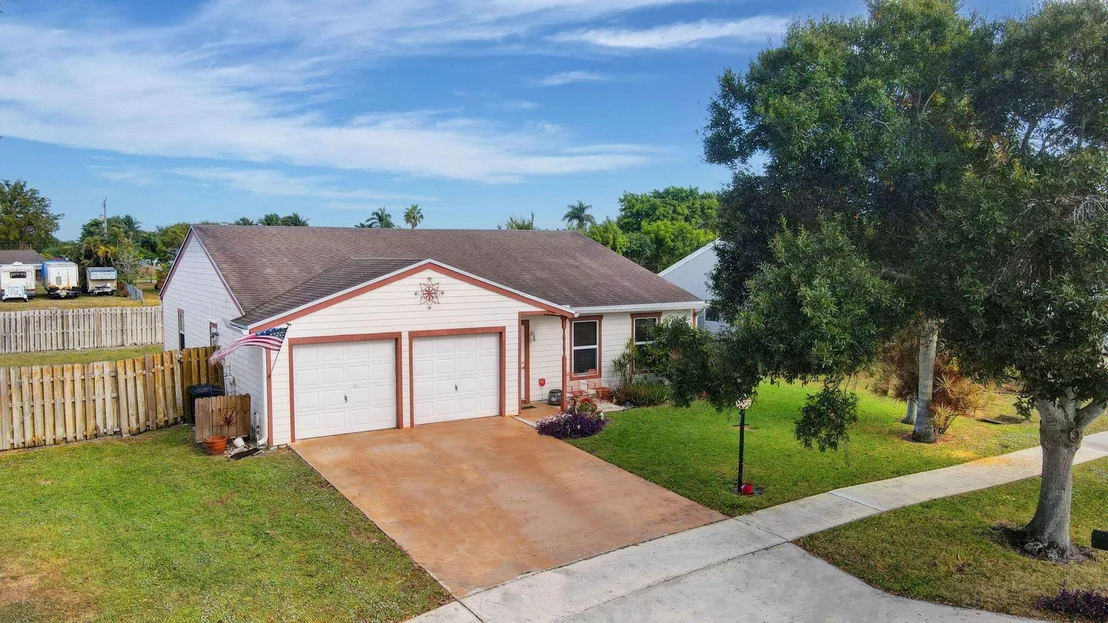 Photo of 7875 Canal Drive