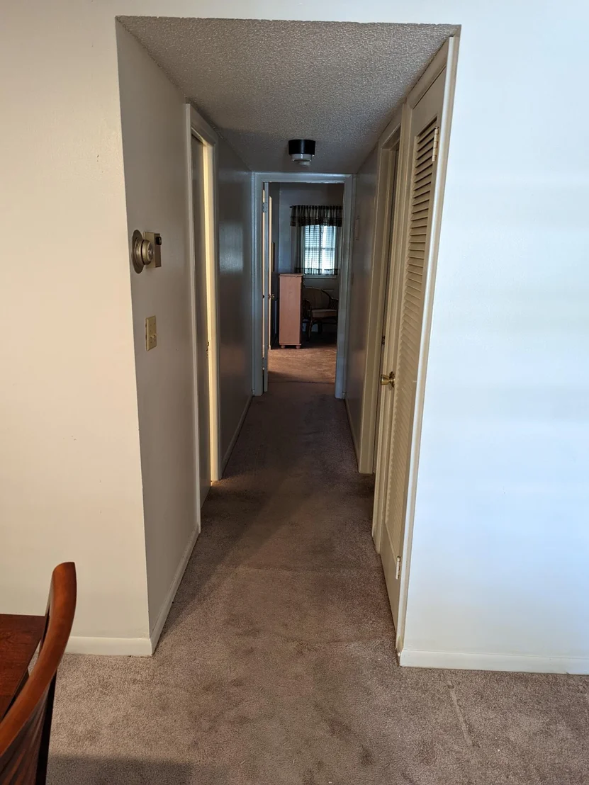 Photo of Unit D at 360 High Point Boulevard