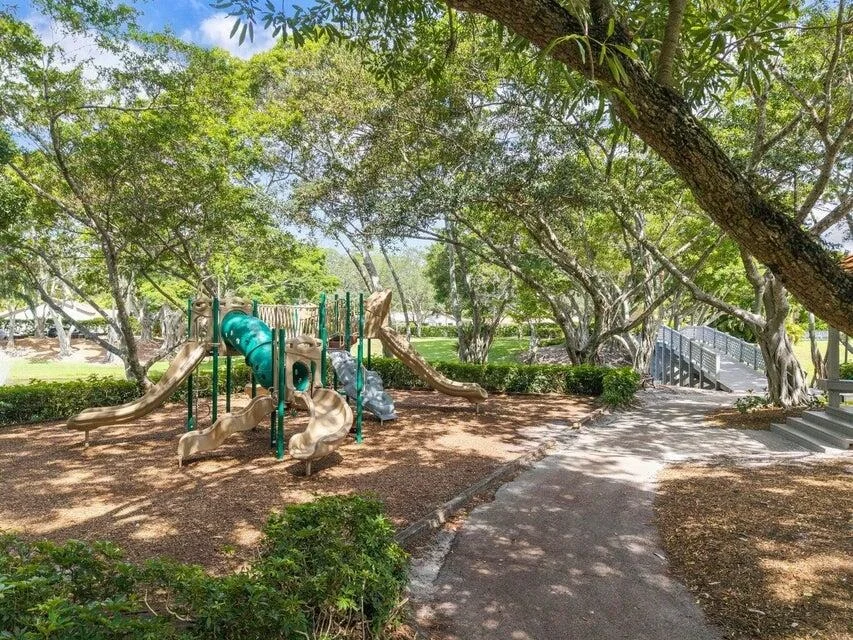 Photo of 3640 NW 24th Way