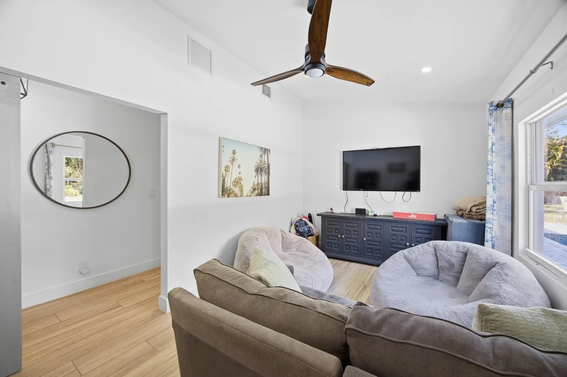 Photo of 17655 Alexander Run