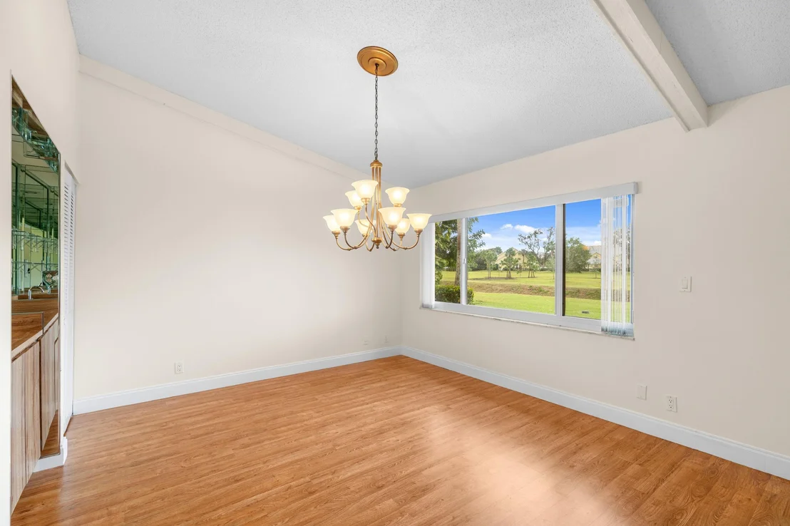 Photo of 6230 Petaluma Drive