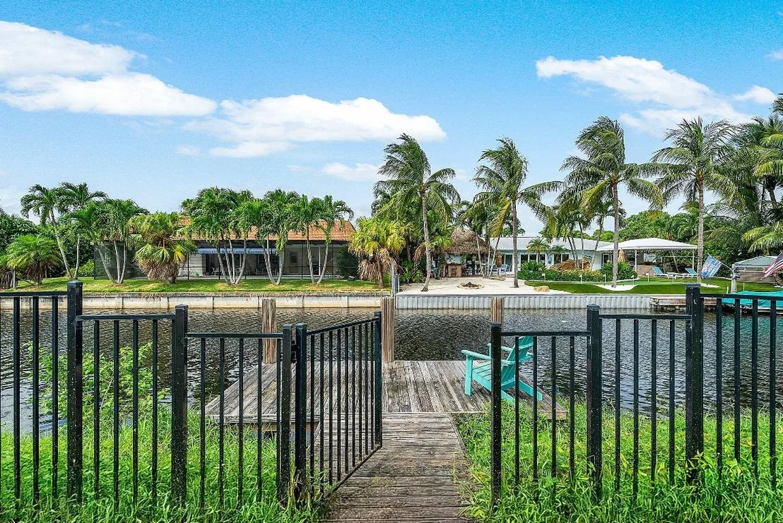 Photo of 3213 Canal Drive