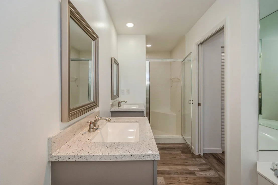 Photo of 7927 Coral Pointe Drive