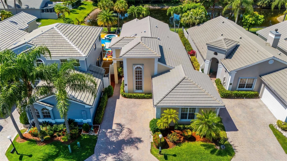 Photo of 8170 Hampton Wood Drive