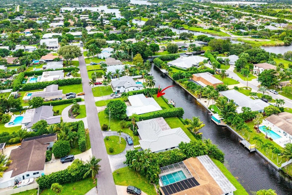 Photo of 3213 Canal Drive