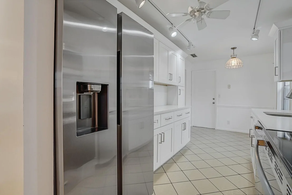 Photo of 7106 Pine Bluff Drive