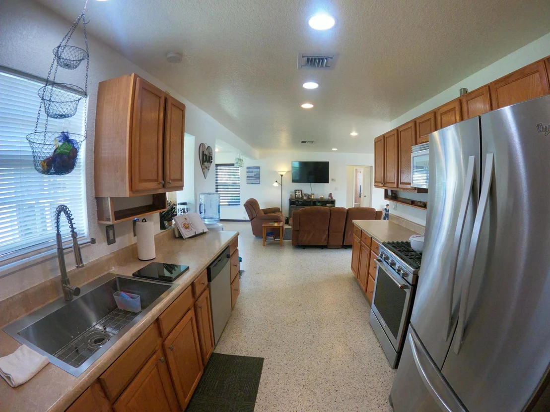 Photo of 1601 High Ridge Road