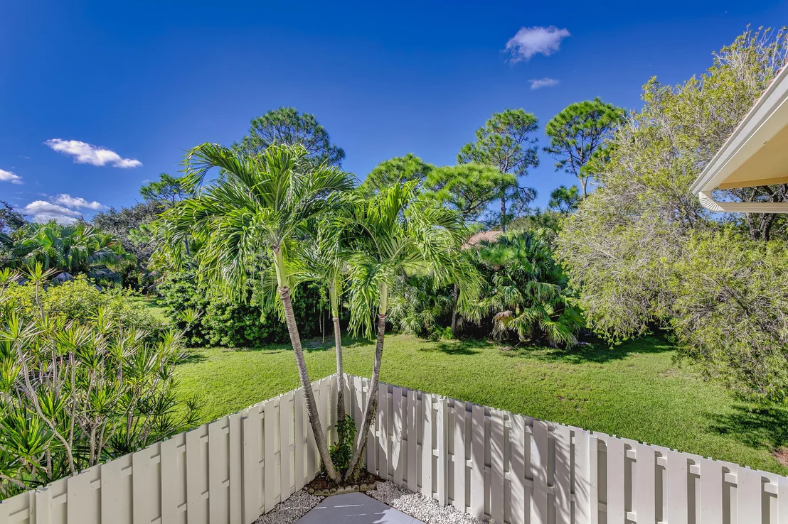 Photo of 246 Seabreeze Circle