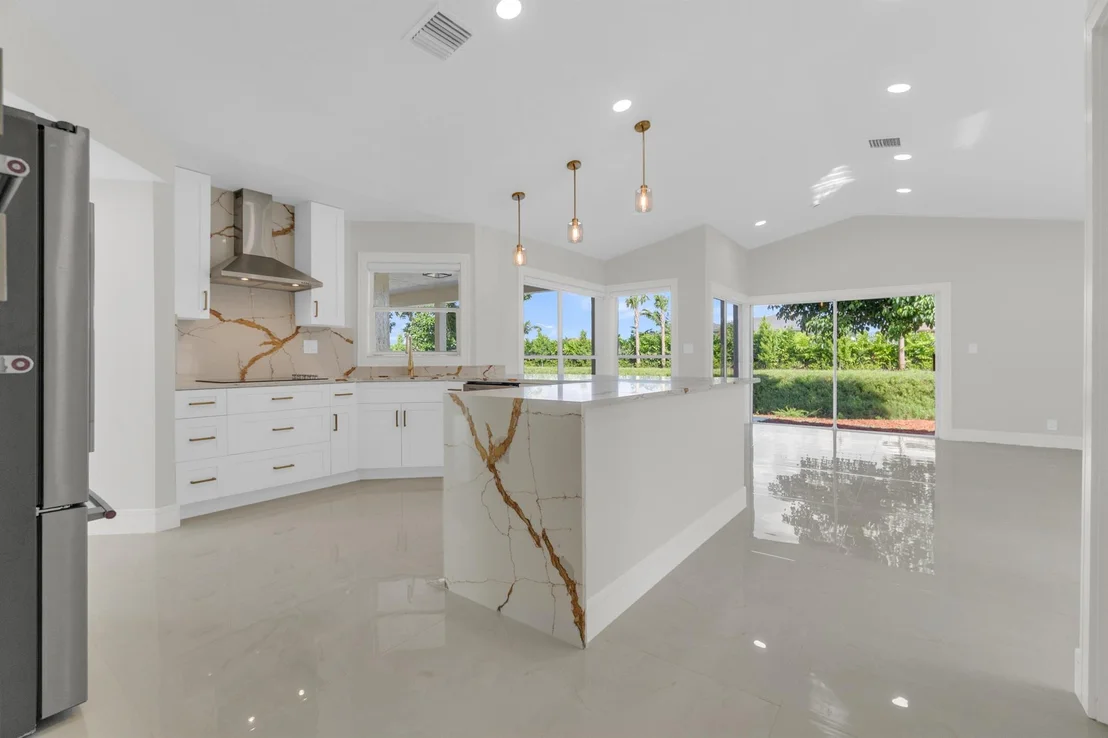 Photo of 9645 Carousel Circle N