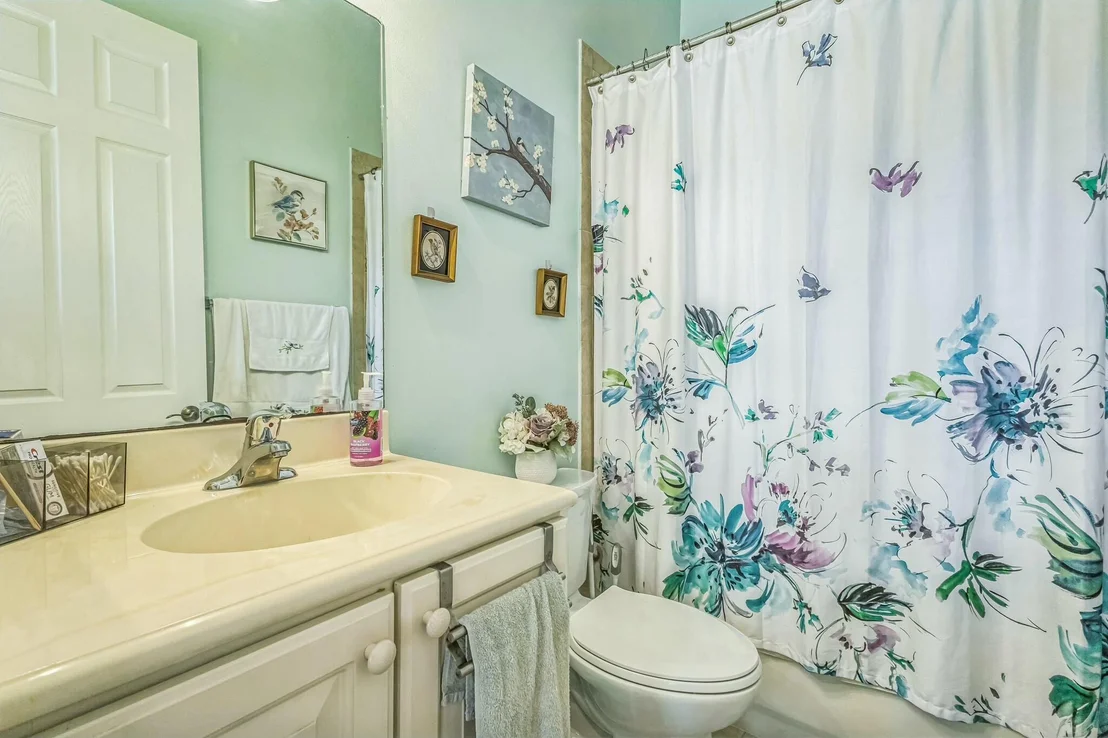 Photo of 694 Cresta Circle