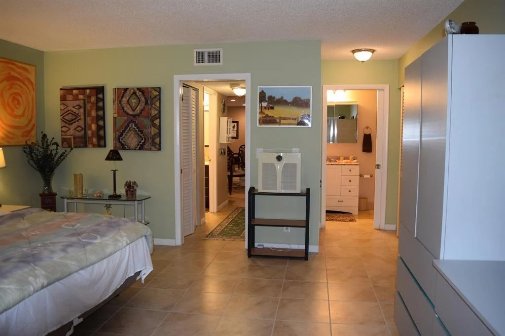 Photo of Unit C at 14230 Nesting Way