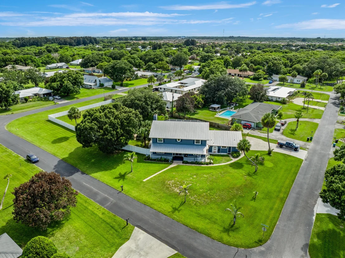 Photo of 601 Dark Hammock Road
