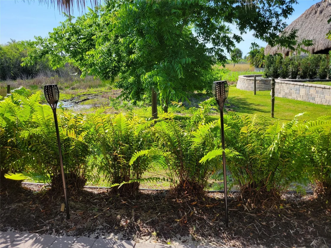 Photo of 628 SW 35th Trace