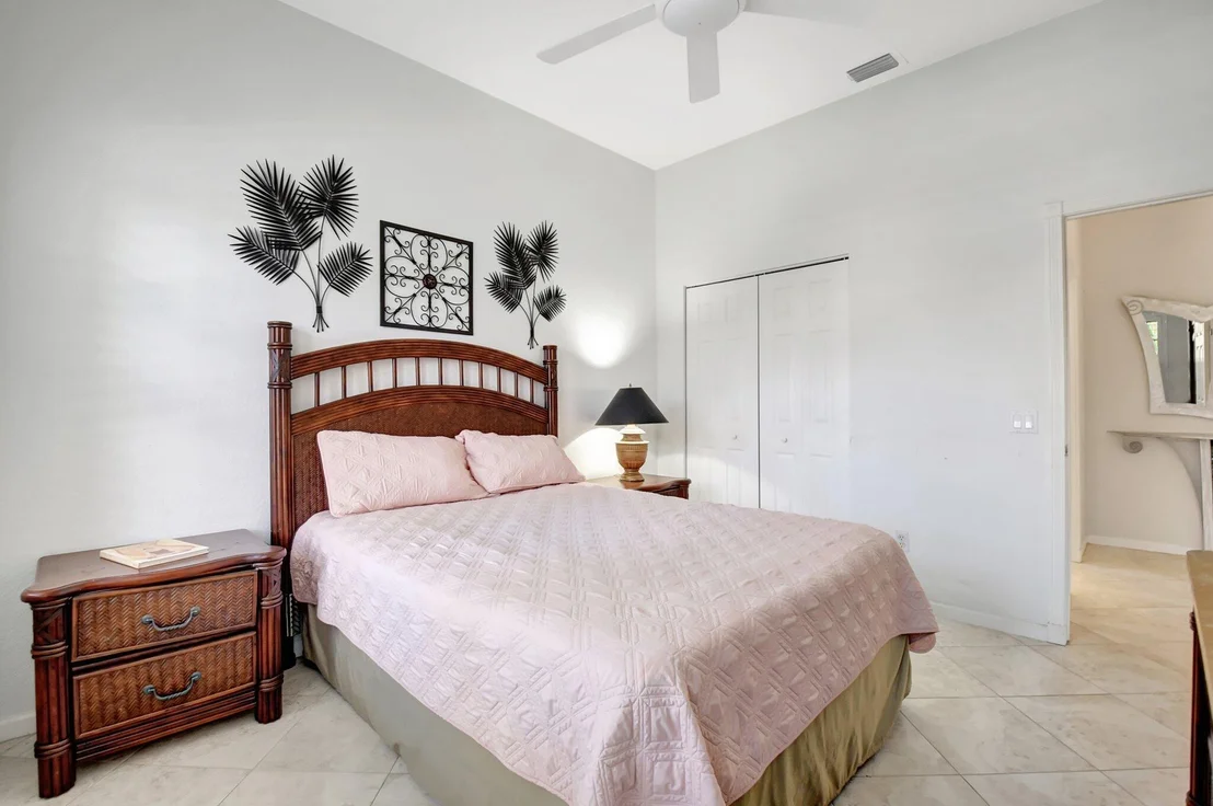 Photo of 7322 Morocca Lake Drive