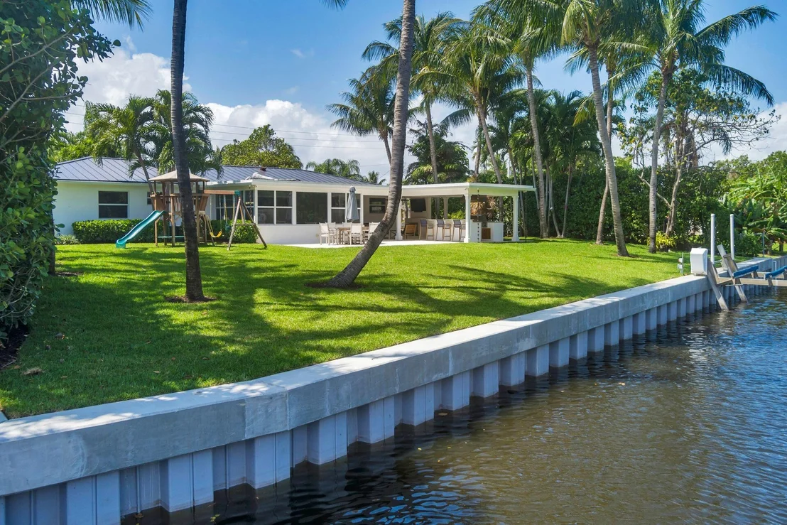 Photo of 7226 Pine Tree Lane