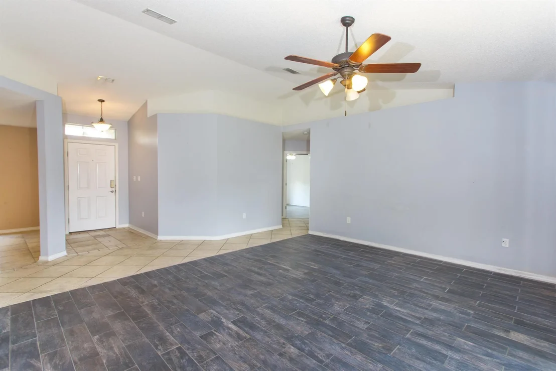 Photo of 7082 Harvest Way
