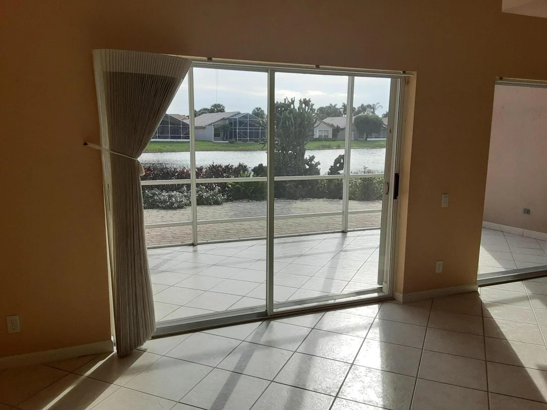 Photo of 6608 Sherbrook Drive