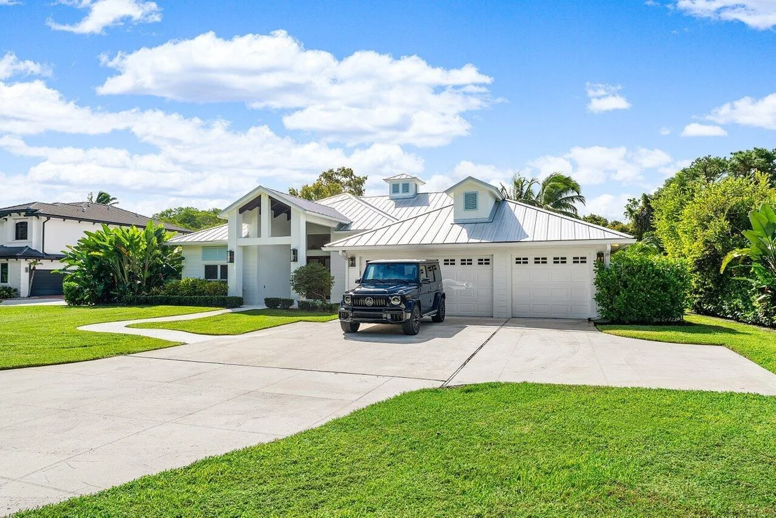Photo of 5980 Our Robbies Road