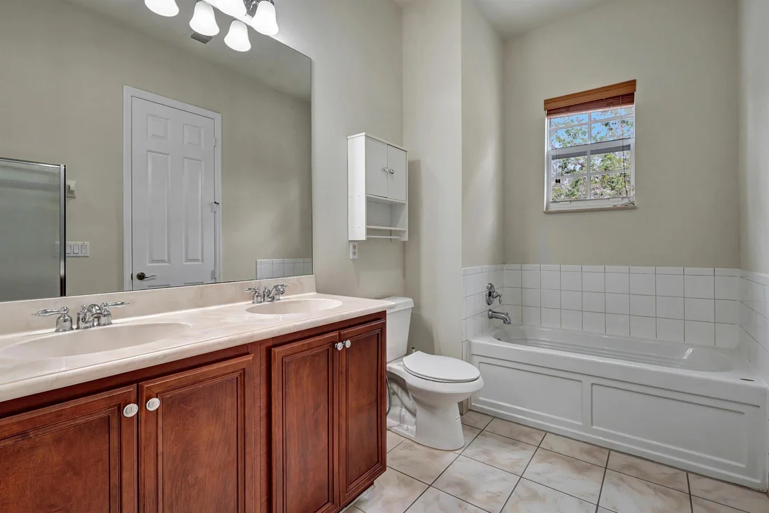 Photo of 143 Midleton Way
