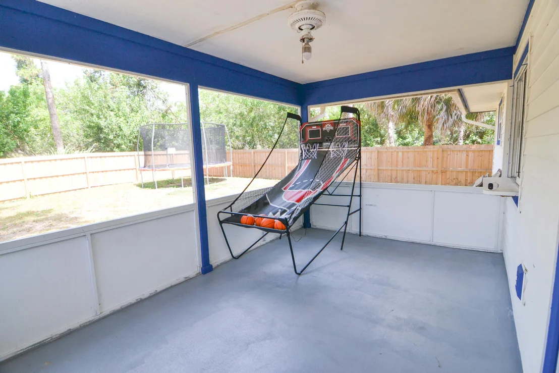 Photo of 5205 Birch Drive