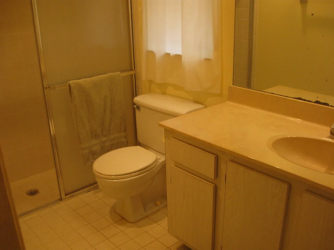 Photo of 5550 Mirror Lakes Boulevard