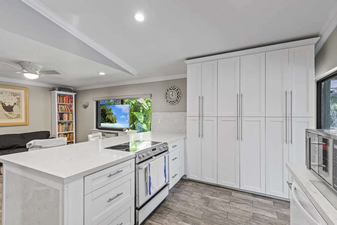 Photo of 21665 Sutters Lane