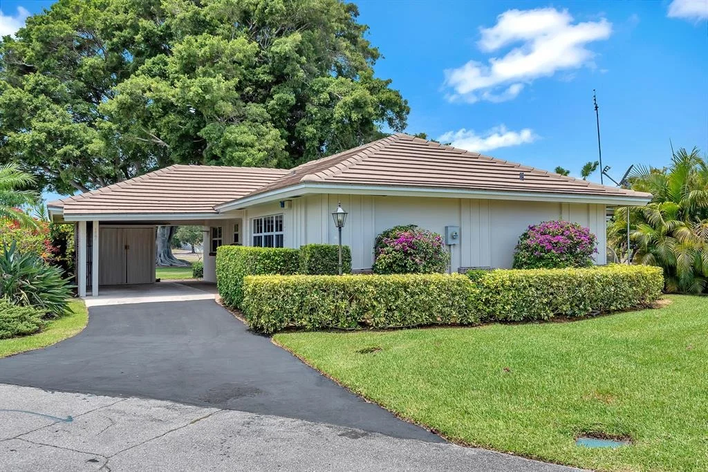 Photo of 117 Villa Circle