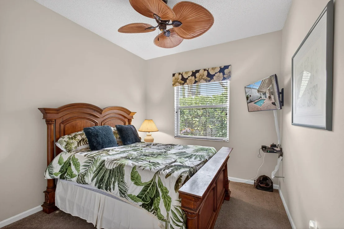 Photo of 2085 Chagall Circle
