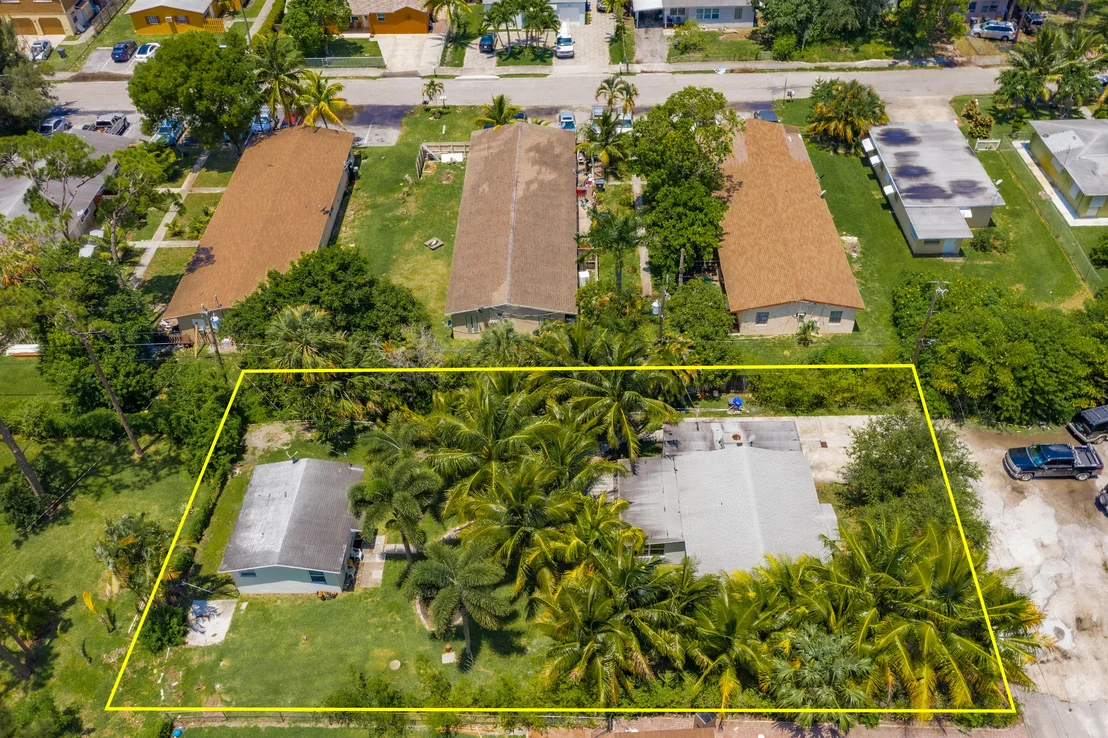 Photo of 2729 Helyn Road