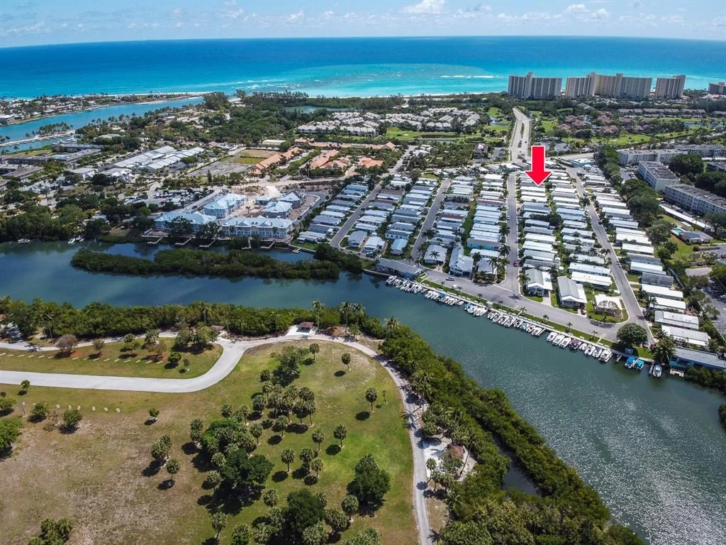 Photo of Unit 54 at 400 N Highway A1a