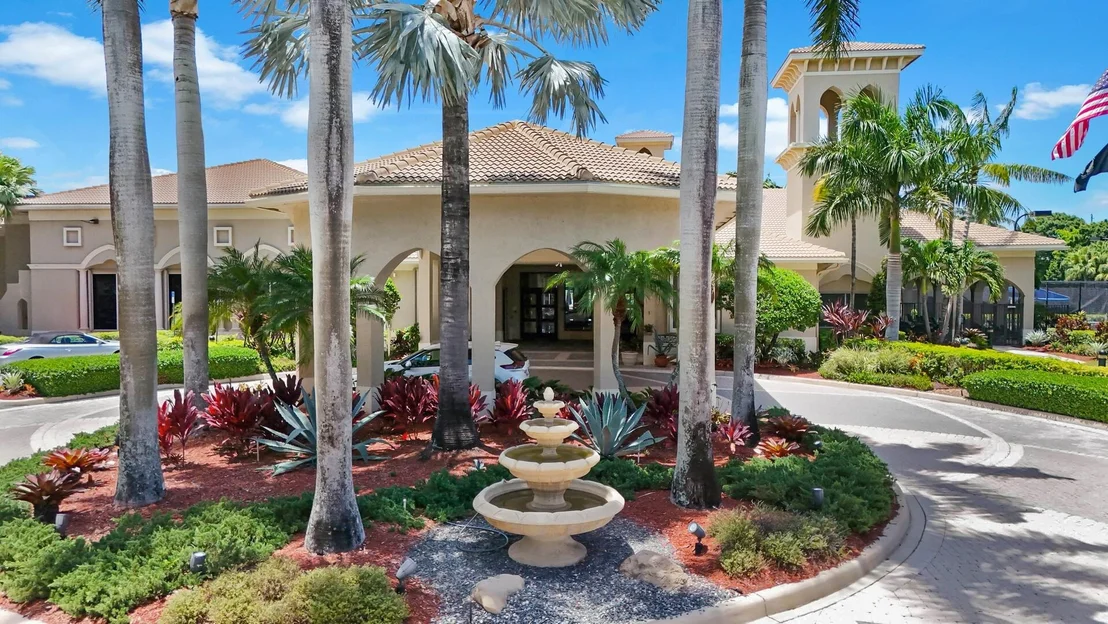 Photo of 7100 Demedici Circle