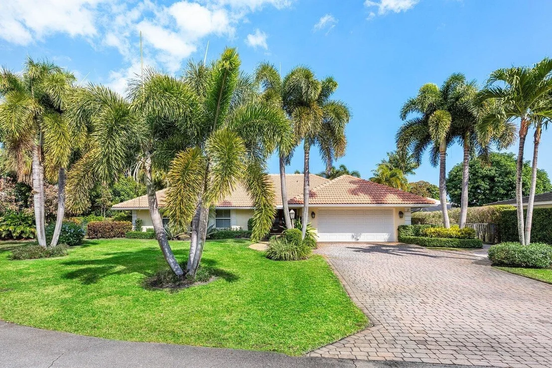 Photo of 11943 Date Palm Drive