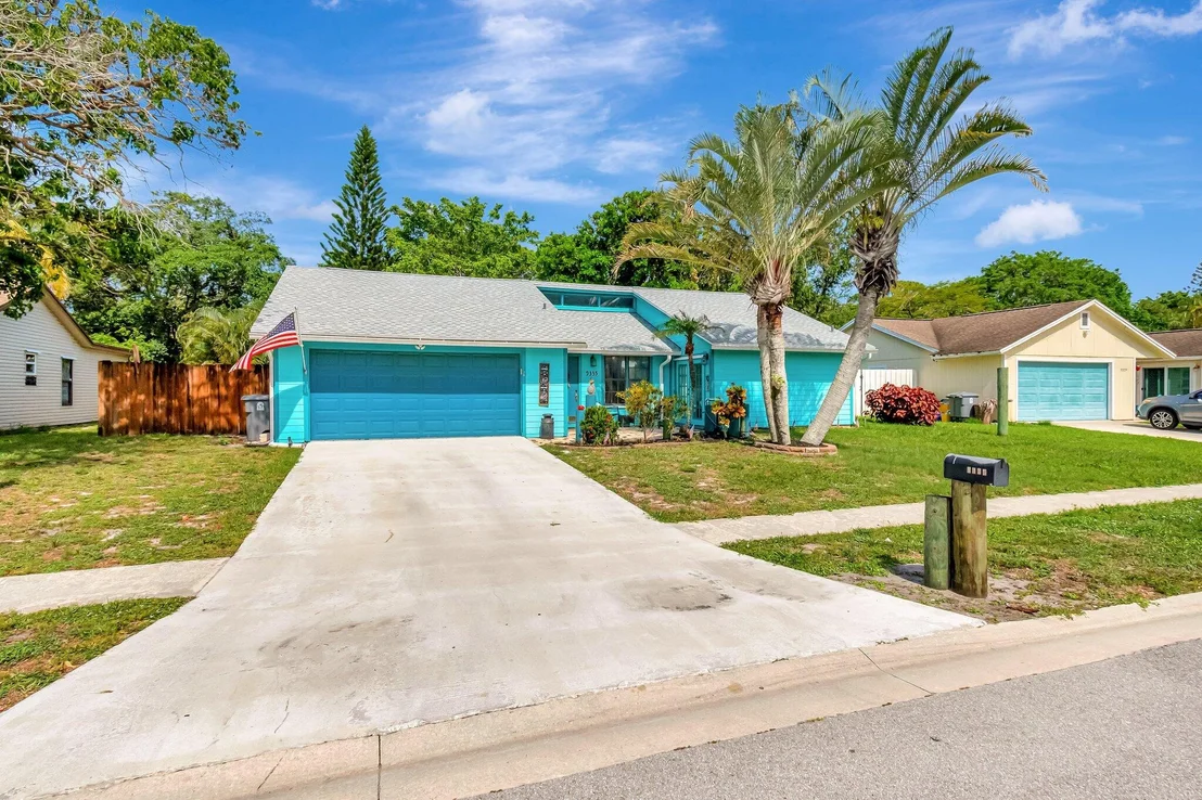 Photo of 9335 Longmeadow Circle