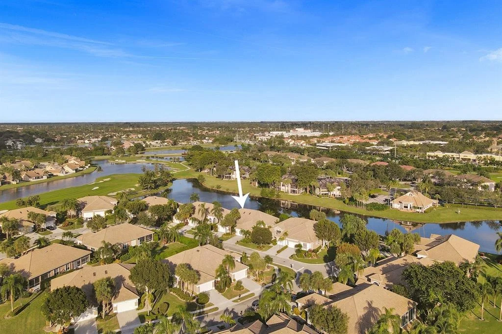 Photo of 6867 Cairnwell Drive