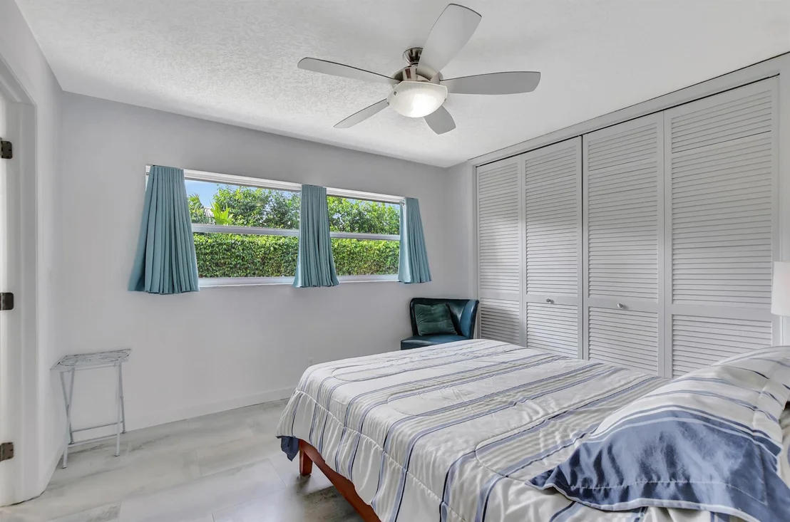 Photo of 808 Berkeley Street