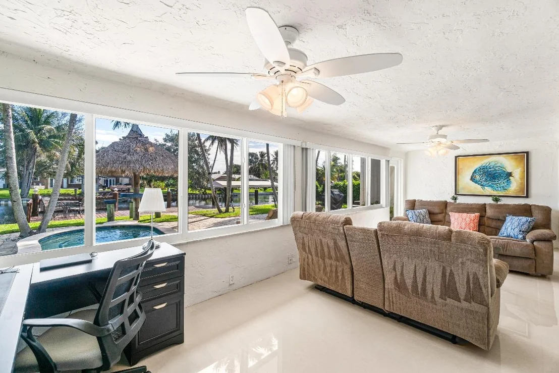 Photo of 2815 Cormorant Road