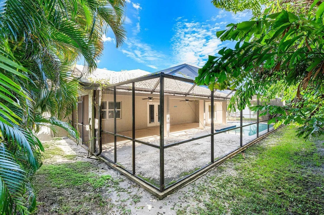 Photo of 4572 White Cedar Lane