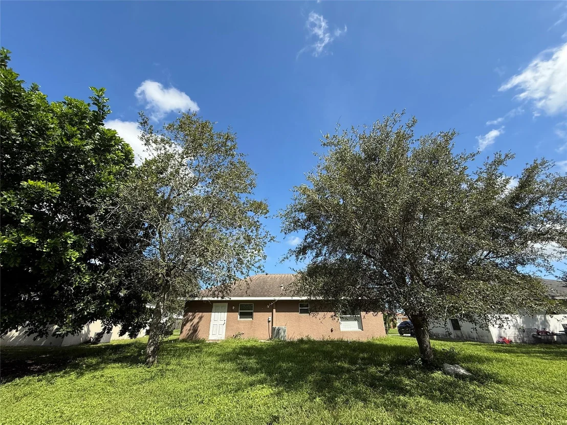 Photo of 622 Orchard Park Drive