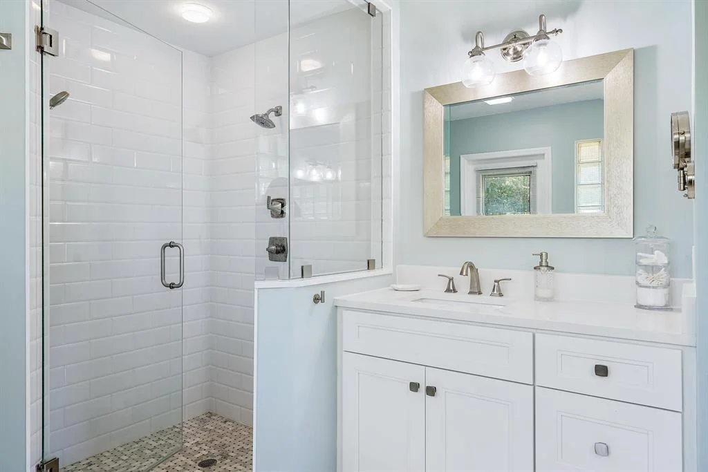 Photo of 18586 Lakeside Gardens Drive