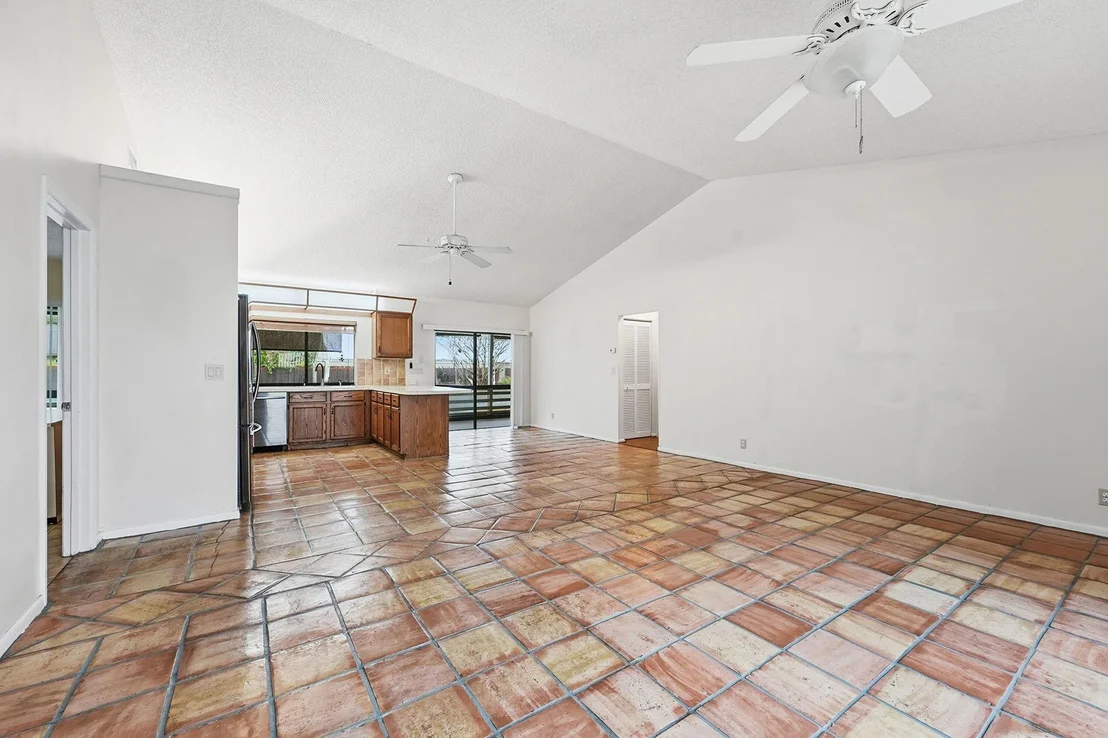 Photo of 708 Dixie Lane