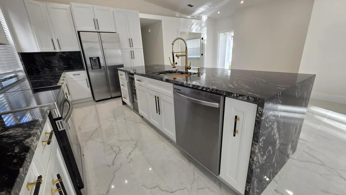 Photo of 7098 CHESAPEAKE Circle