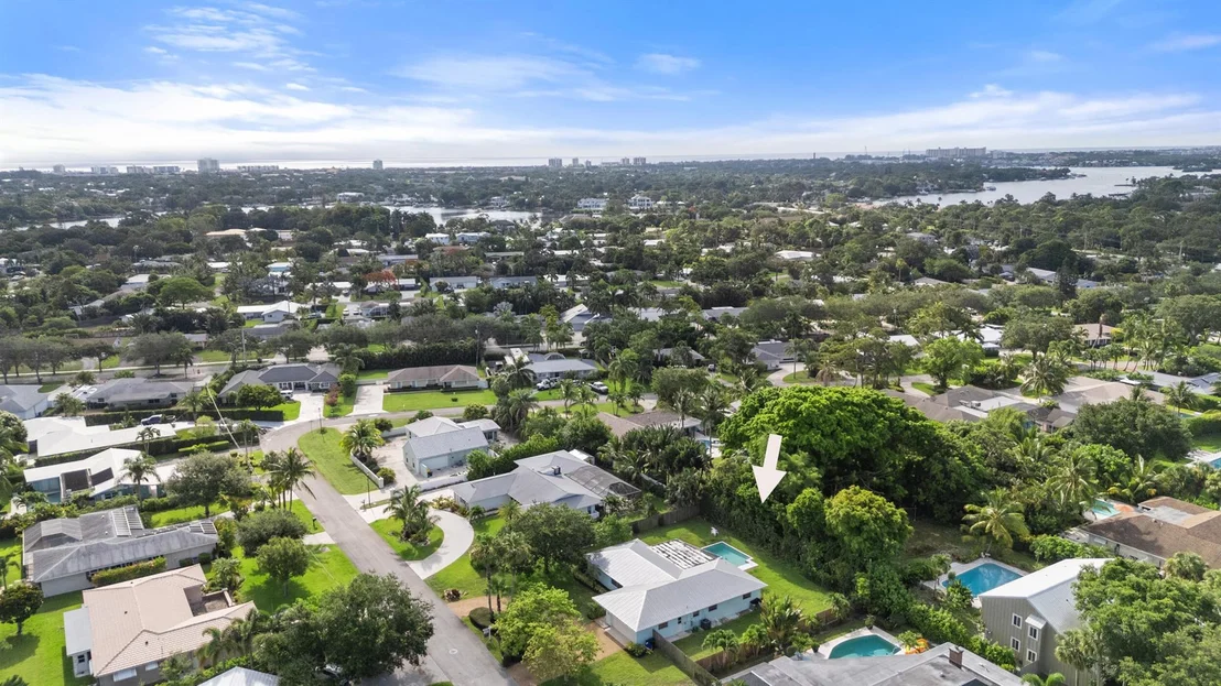Photo of 8 Palmetto Way