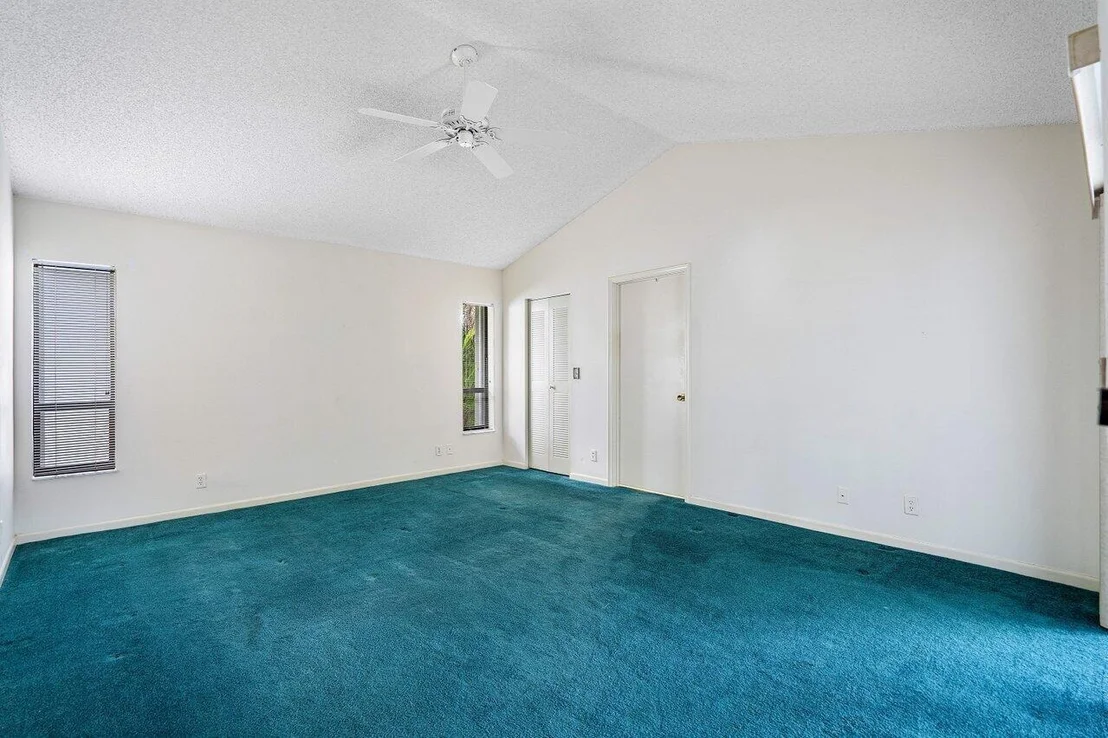 Photo of 9439 Sun Pointe Drive