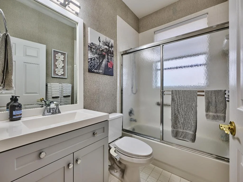 Photo of 5749 Emerald Cay Terrace