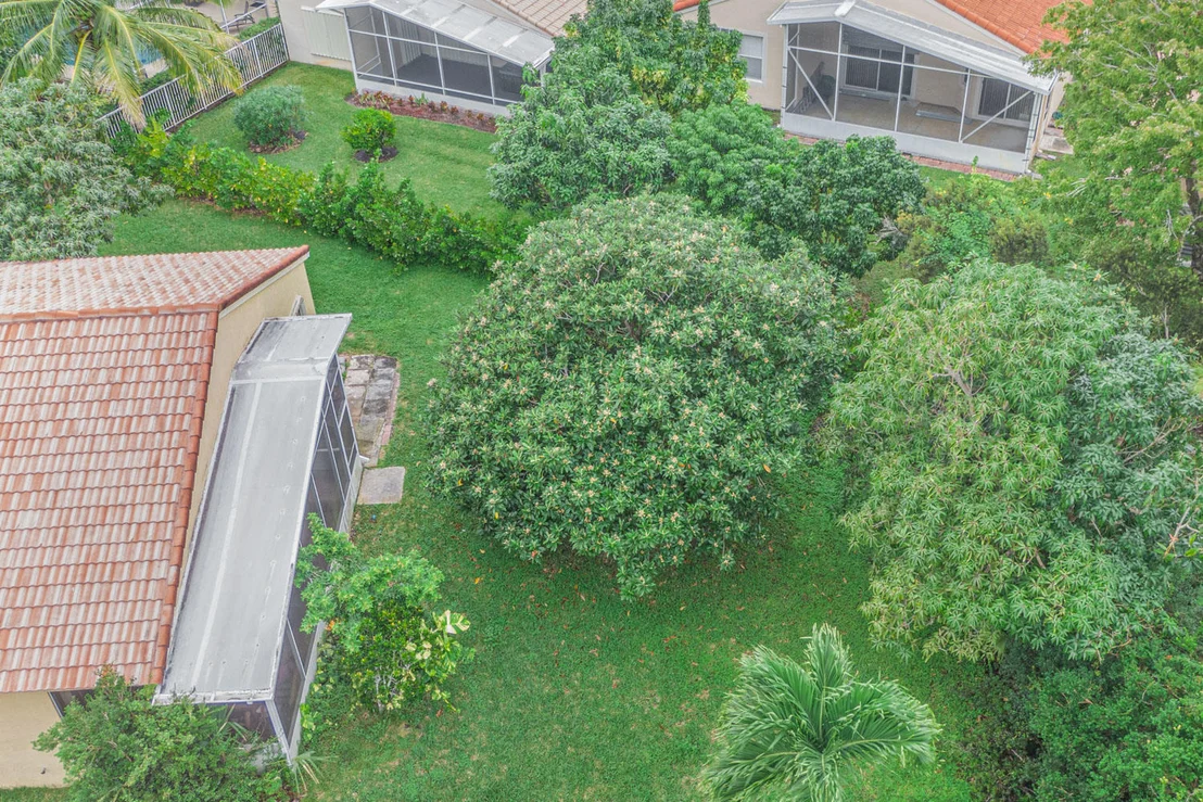 Photo of 6980 SE Twin Oaks Circle