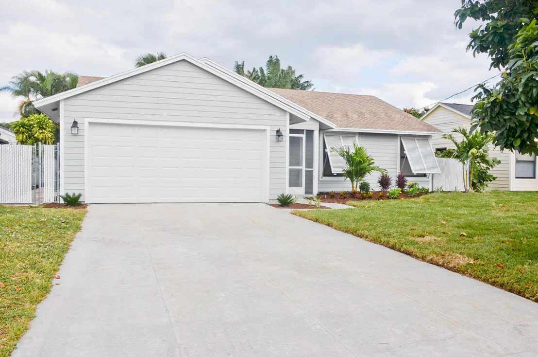 Photo of 6053 Foster Street