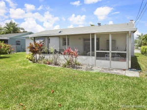 Photo of 501 W Whitney Drive